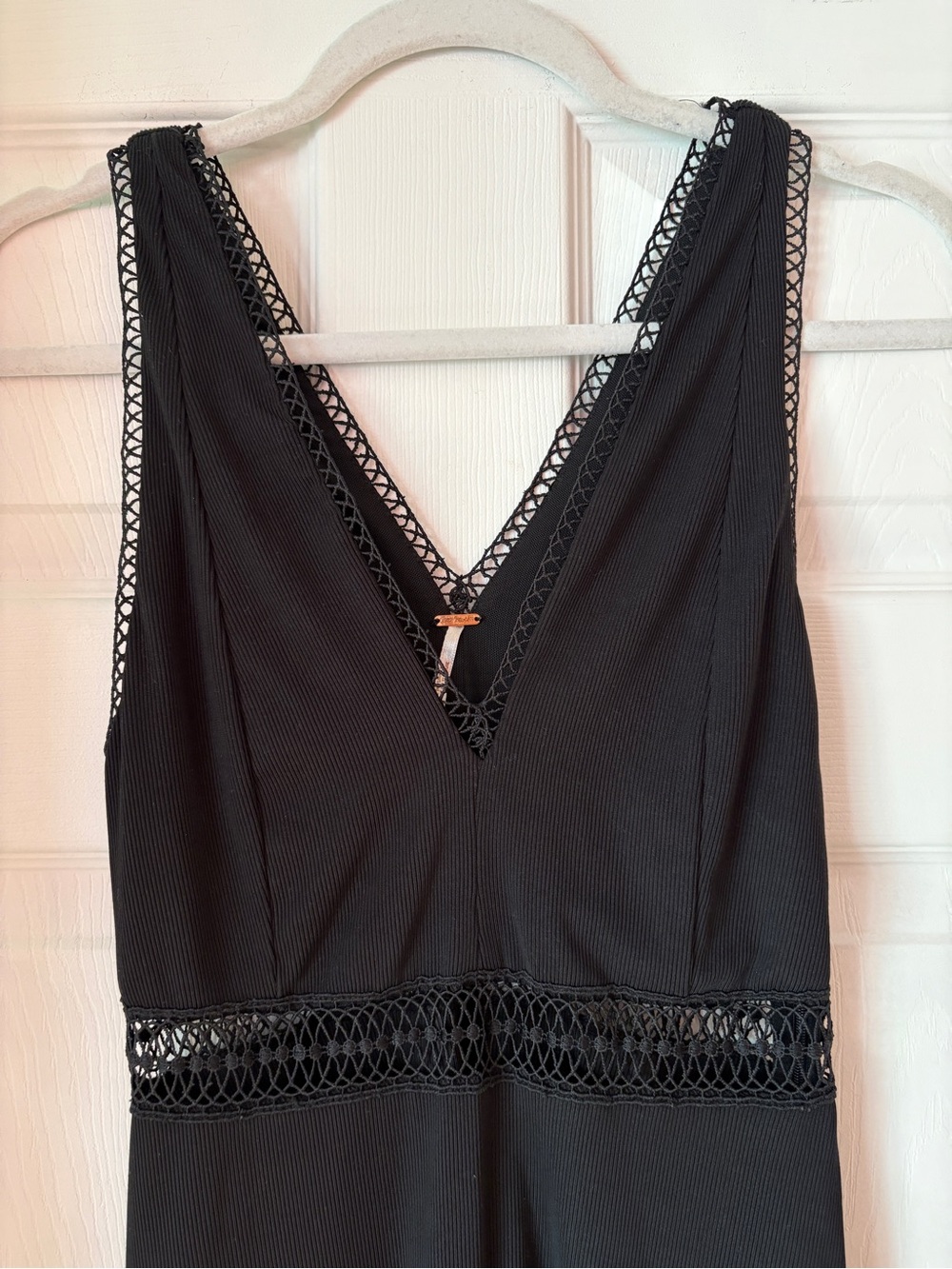 Free People Classic Black V-Neck Women's Dress with Lace Trim